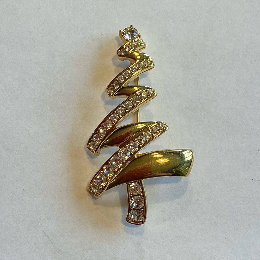 Vintage Monet Gold and Rhinestone Christmas Tree Brooch